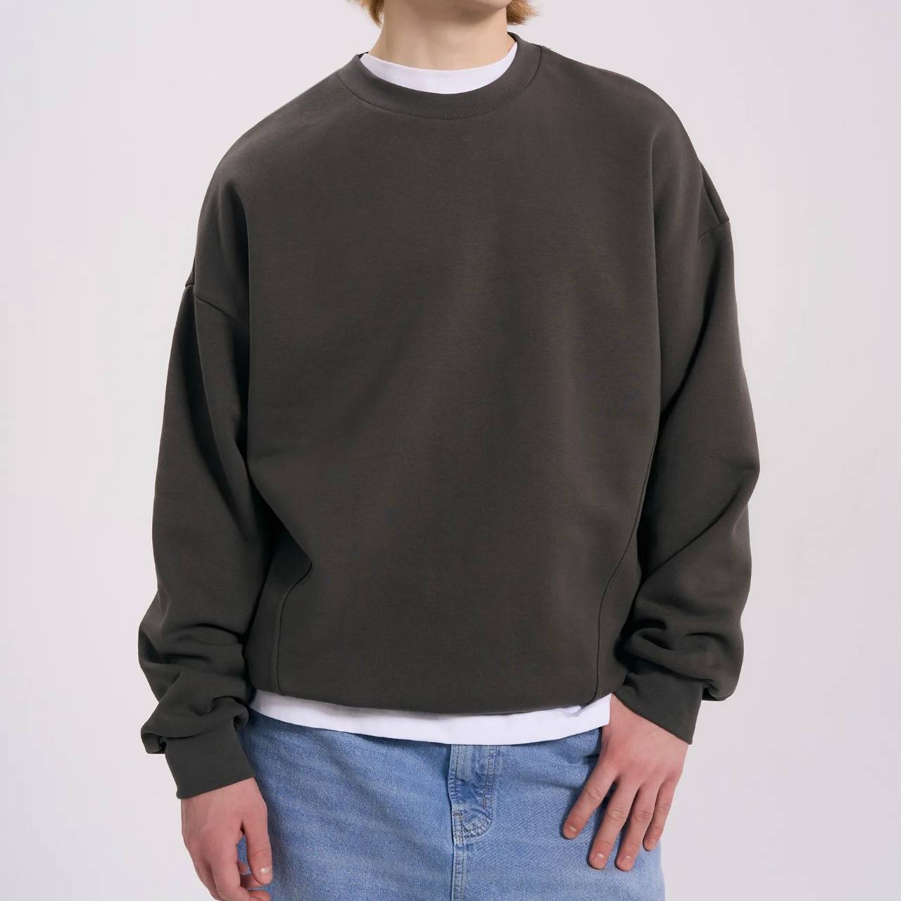 Men’s Sweatshirt “Luxury Crew”